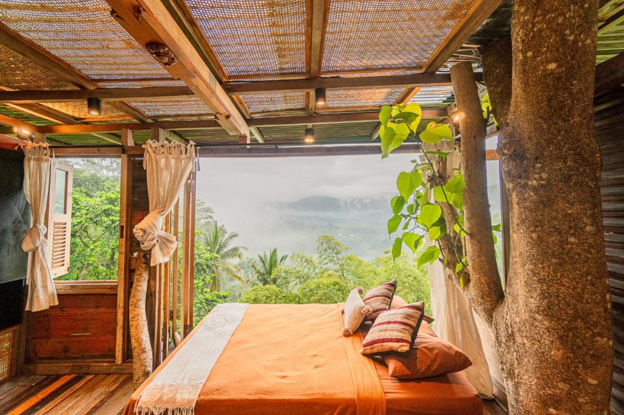 Bird Hills Bamboo House Villa Karangasem  Exterior photo